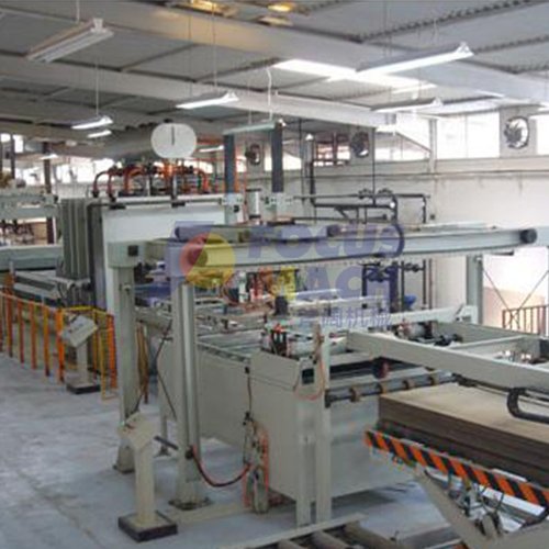 MÁQUINA DE PRENSA EN CALIENTE PARA LAMINACIÓN DE CICLO CORTO